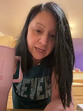 AlyssiaAmoreXO online show from February 13, 2026, 2:46 pm