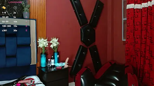 ValentinaThomas online show from January 23, 2025, 8:02 pm