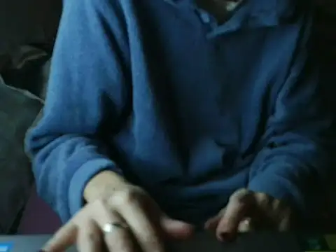 Snapshot of VeneRed chatting on January 16, 2026, 5:17 pm VeneRed online show from January 16, 2026, 5:17 pm