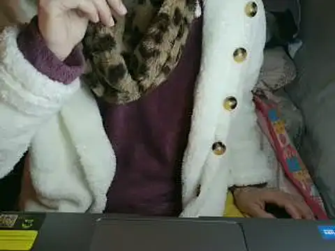 Snapshot of VeneRed chatting on March 1, 2026, 9:00 am VeneRed online show from March 1, 2026, 9:00 am