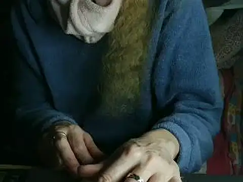 Snapshot of VeneRed chatting on March 2, 2026, 10:27 pm VeneRed online show from March 2, 2026, 10:27 pm