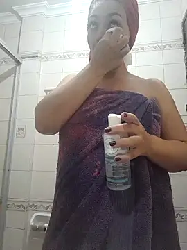 Snapshot of MalorySweet chatting on December 31, 2024, 12:32 am MalorySweet online show from December 31, 2024, 12:32 am