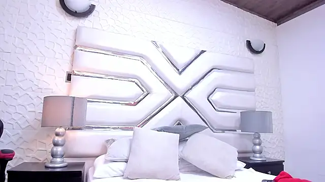 Snapshot of MalorySweet chatting on January 2, 2025, 12:13 pm MalorySweet online show from January 2, 2025, 12:13 pm