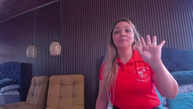 Snapshot of MalorySweet chatting on February 26, 2025, 11:52 am MalorySweet online show from February 26, 2025, 11:52 am