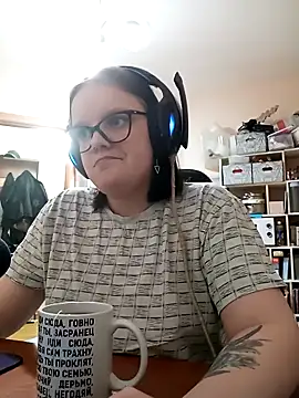 DivaMarisa online show from March 21, 2025, 6:07 pm