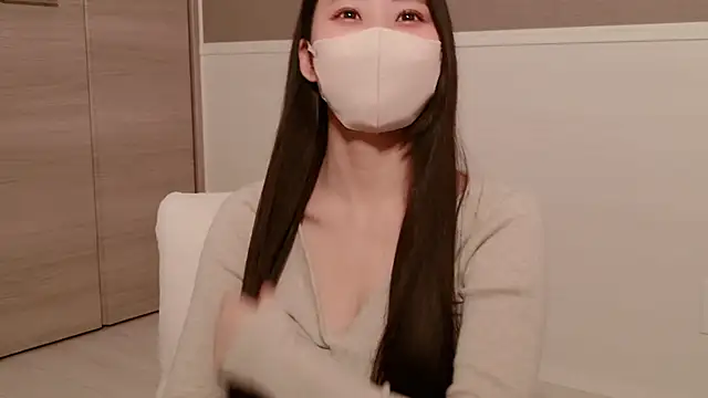 yuki room online show from January 10, 2026, 1:13 pm