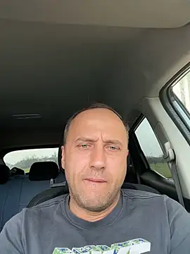 Snapshot of Lecatore80 chatting on March 6, 2026, 3:52 pm Lecatore80 online show from March 6, 2026, 3:52 pm