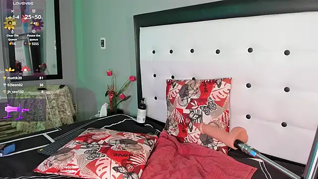 valeria hurtado online show from December 19, 2024, 8:02 am