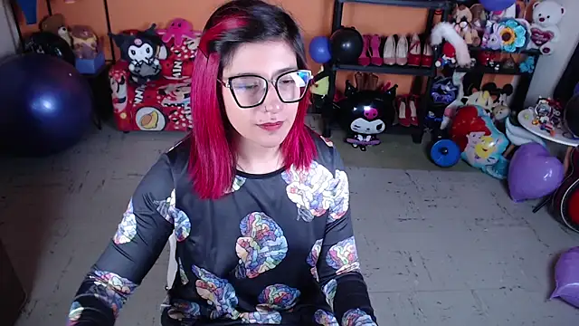 MissMiia2 online show from September 16, 2025, 3:02 pm