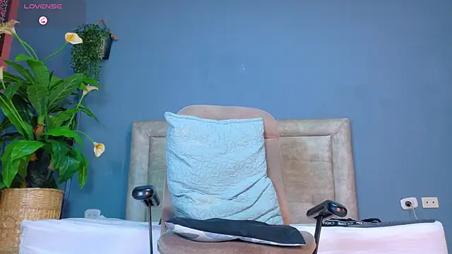 Iker bigdick online show from April 15, 2026, 7:58 pm