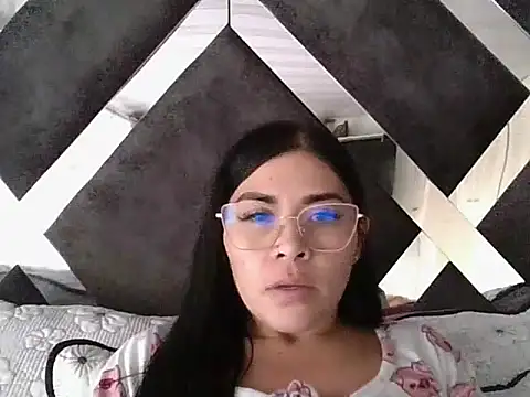 Snapshot of PERLA_LOVE_SEXY chatting on November 4, 2025, 8:52 pm PERLA LOVE SEXY online show from November 4, 2025, 8:52 pm
