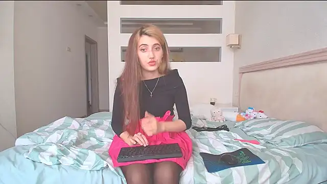 Iren online show from October 19, 2025, 11:55 am