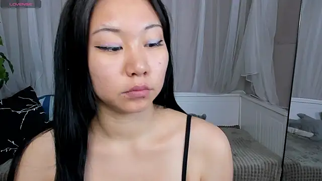 Snapshot of Inari_Okami_ chatting on January 19, 2025, 3:53 pm Inari Okami online show from January 19, 2025, 3:53 pm