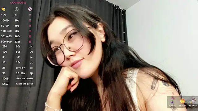 Snapshot of Jennatyan chatting on January 4, 2025, 4:11 pm Jennatyan online show from January 4, 2025, 4:11 pm