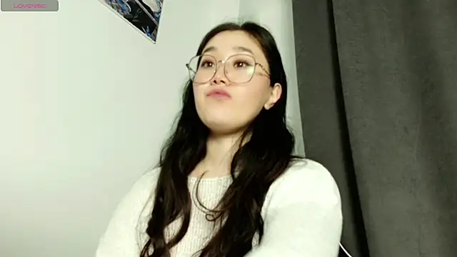 Snapshot of Jennatyan chatting on March 11, 2025, 4:51 pm Jennatyan online show from March 11, 2025, 4:51 pm