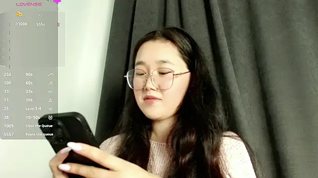 Snapshot of Jennatyan chatting on March 17, 2025, 4:11 pm Jennatyan online show from March 17, 2025, 4:11 pm