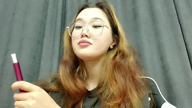 Snapshot of Jennatyan chatting on September 12, 2025, 3:12 pm Jennatyan online show from September 12, 2025, 3:12 pm