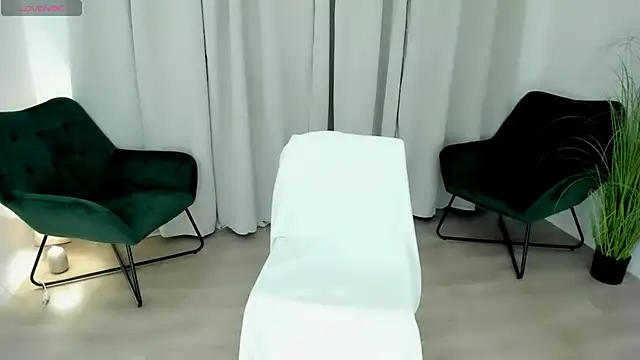 amy live online show from March 8, 2025, 11:49 pm