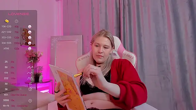 Snapshot of Colleen_Blake chatting on January 19, 2025, 7:04 am Colleen Blake online show from January 19, 2025, 7:04 am