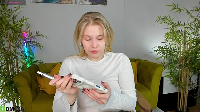 Snapshot of Colleen_Blake chatting on May 26, 2026, 5:31 pm Colleen Blake online show from May 26, 2026, 5:31 pm