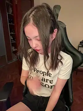 lalallalalaa- online show from February 11, 2025, 3:18 am