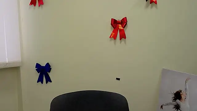  SusieSu  online show from February 26, 2025, 7:20 am