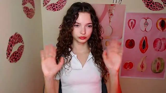  SusieSu  online show from September 10, 2025, 6:24 am