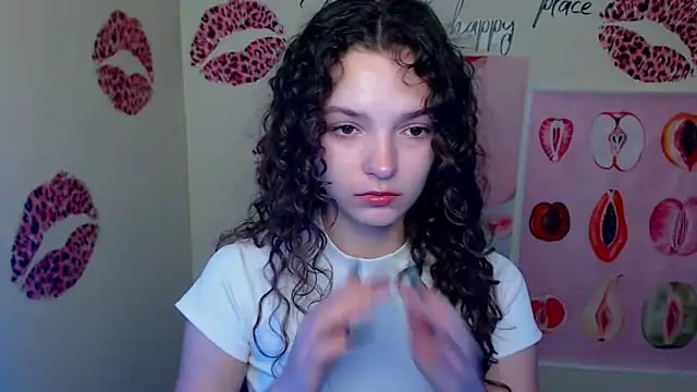  SusieSu  online show from September 24, 2025, 5:44 am