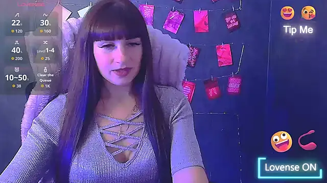 Violla My online show from November 9, 2025, 7:06 am