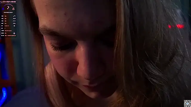 EdlinAlliston online show from February 1, 2025, 7:34 pm