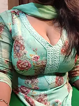 Anamika Kapoor online show from October 2, 2025, 9:11 pm