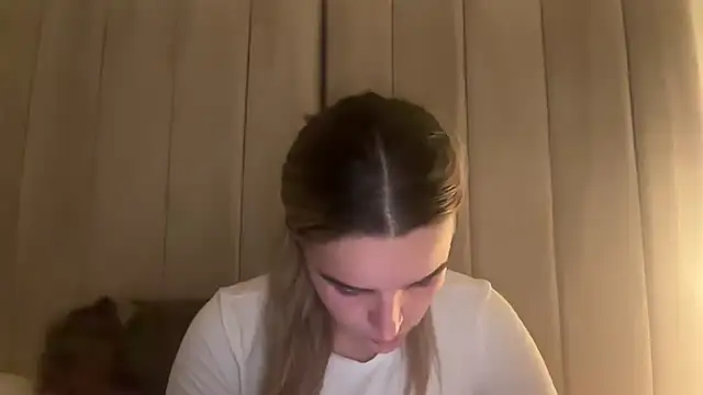 Snapshot of maisiesmithx chatting on June 23, 2026, 9:57 pm maisiesmithx online show from June 23, 2026, 9:57 pm