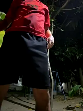 Snapshot of Erick-90 chatting on November 26, 2025, 4:46 am Erick-90 online show from November 26, 2025, 4:46 am