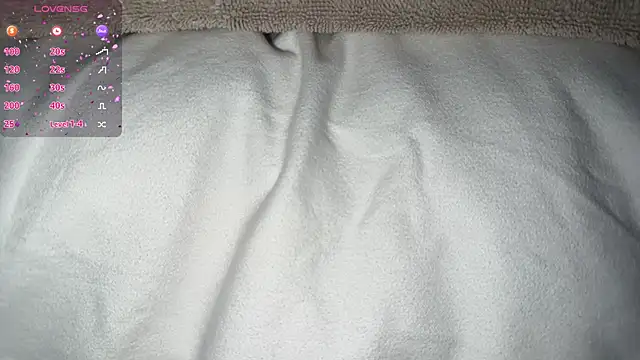 xxSoakingWet online show from November 18, 2025, 10:14 pm