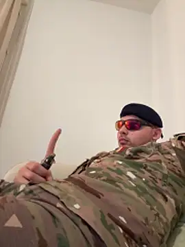 Napoleon1er  online show from November 14, 2025, 9:13 pm