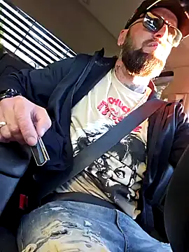 Beardedtattood online show from September 29, 2025, 11:48 am