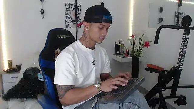 Leonard Price online show from February 21, 2025, 3:34 am