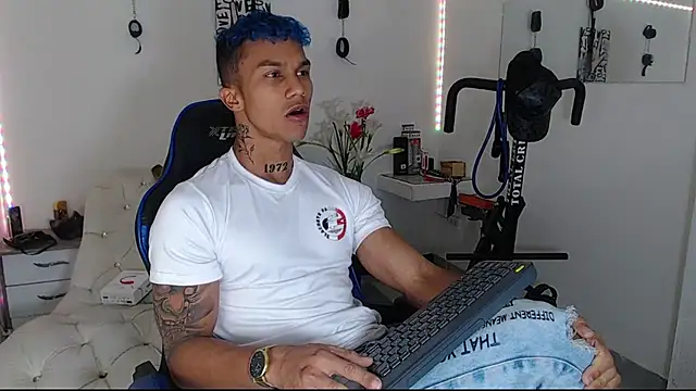 Leonard Price online show from March 19, 2025, 3:08 pm