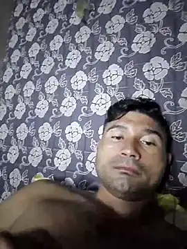 Snapshot of Diogo100 chatting on July 18, 2026, 7:12 am Diogo100 online show from July 18, 2026, 7:12 am