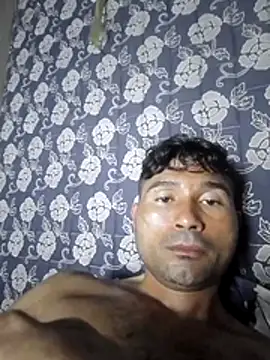 Snapshot of Diogo100 chatting on August 2, 2026, 4:33 am Diogo100 online show from August 2, 2026, 4:33 am