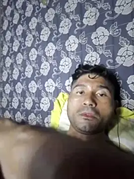 Snapshot of Diogo100 chatting on August 3, 2026, 5:28 am Diogo100 online show from August 3, 2026, 5:28 am