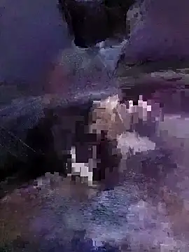 SuranSexy33 online show from September 10, 2025, 1:38 am