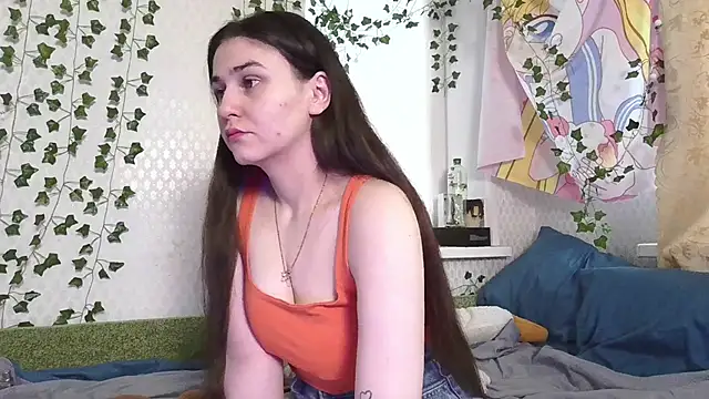 Mila starx online show from December 4, 2024, 6:33 am