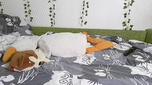 Mila starx online show from March 3, 2025, 4:58 am