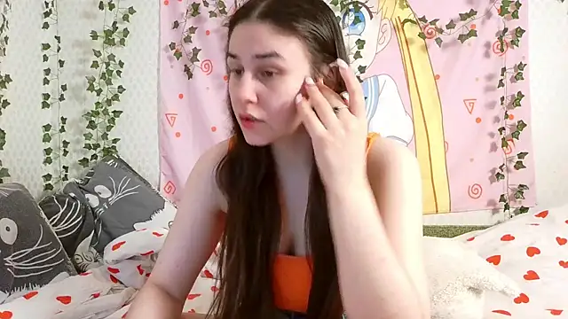 Mila starx online show from March 19, 2025, 4:36 am