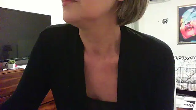   Angel78   online show from February 26, 2025, 6:43 pm