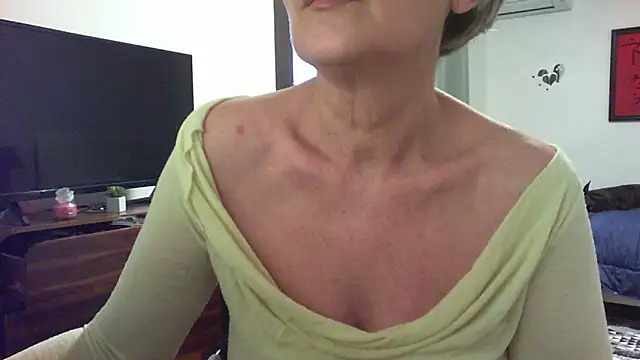   Angel78   online show from April 9, 2026, 1:16 pm