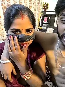 Indian Lust Couple online show from December 17, 2024, 9:27 pm