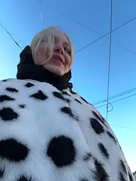 Snapshot of mur_girl chatting on January 18, 2025, 9:45 am mur girl online show from January 18, 2025, 9:45 am