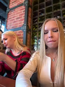 Snapshot of mur_girl chatting on January 18, 2025, 12:47 pm mur girl online show from January 18, 2025, 12:47 pm